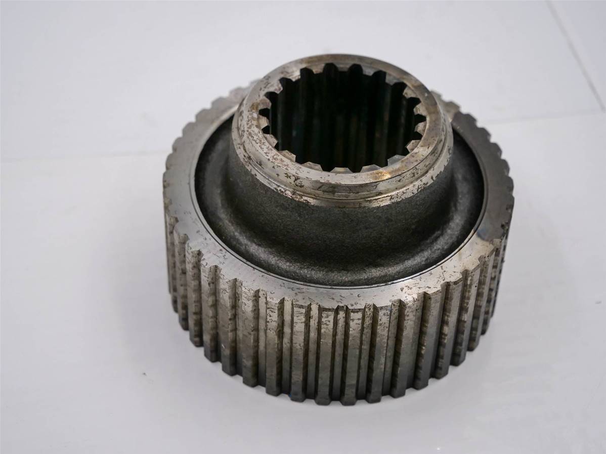 Accouplement cannelé occasion John Deere YZ105386-US